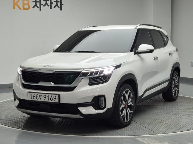 5111000585R1.jpg