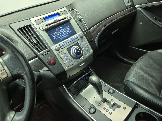 5121501414R10.jpg