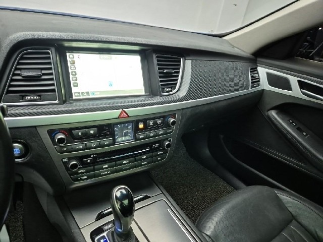 6011000106R10.jpg