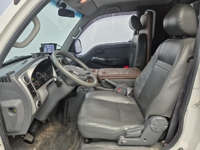 5071501922R10.jpg