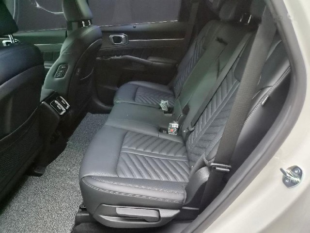 190d50cdace0005c9662e15a2d352734.jpeg