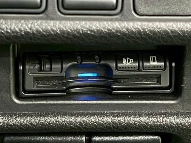 22236517_carP_l_9.jpg