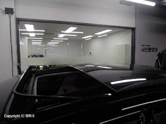 3091502048R17.jpg
