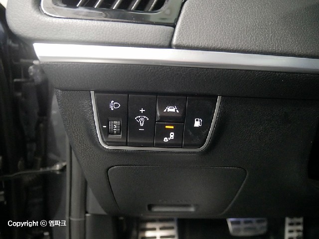 3071001825R16.jpg
