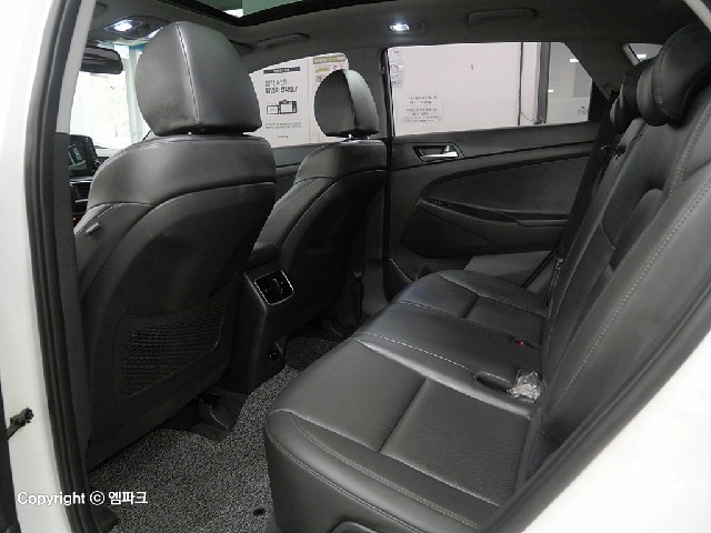 3061500870R11.jpg