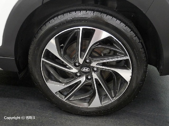 3061500870R17.jpg