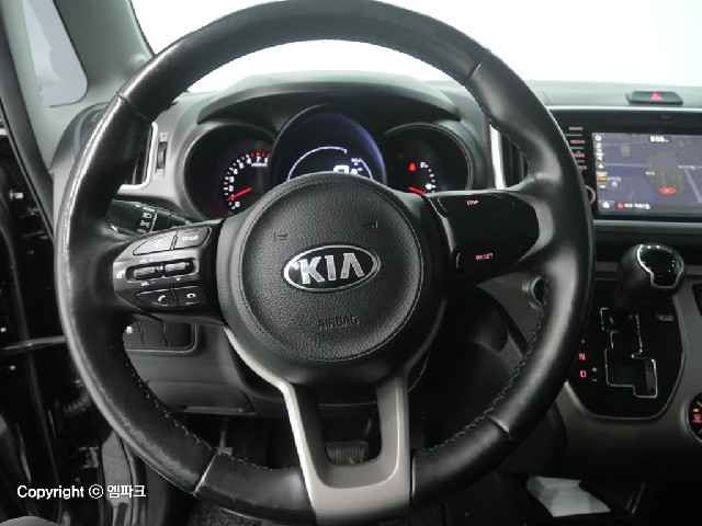4021002168R8.jpg