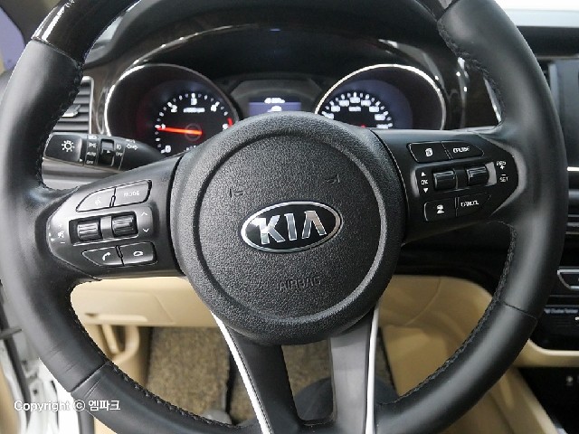 4011002532R8.jpg