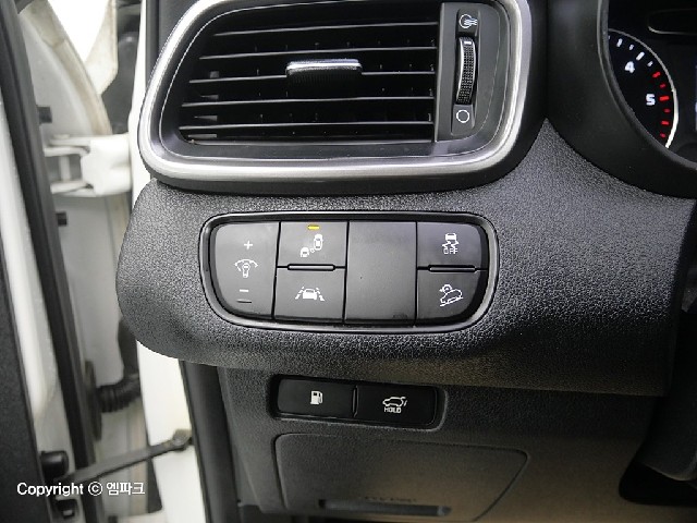 4031002073R12.jpg
