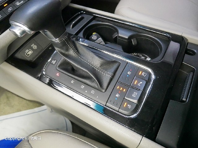 4031001810R12.jpg