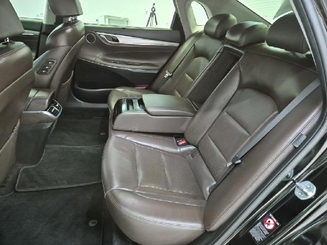 4051502243R12.jpg