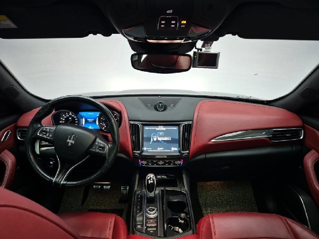 4061002743R7.jpg