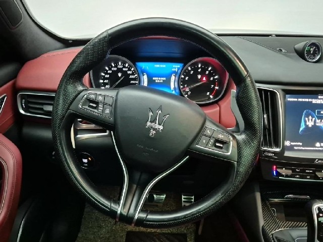 4061002743R9.jpg