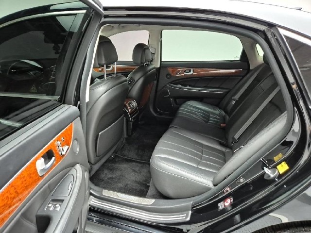 4101003057R12.jpg