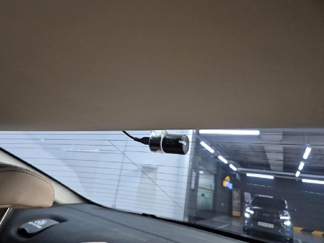 4111501628R15.jpg