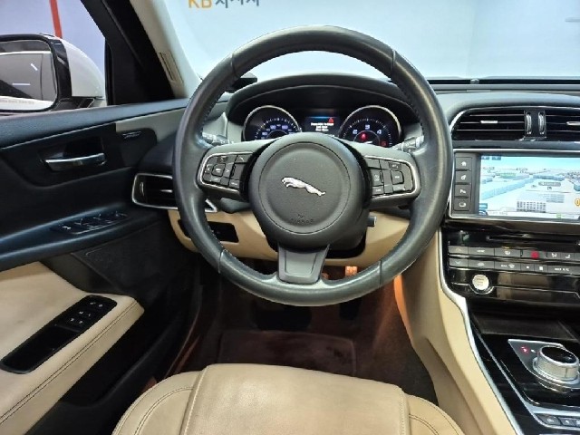 4111501628R9.jpg