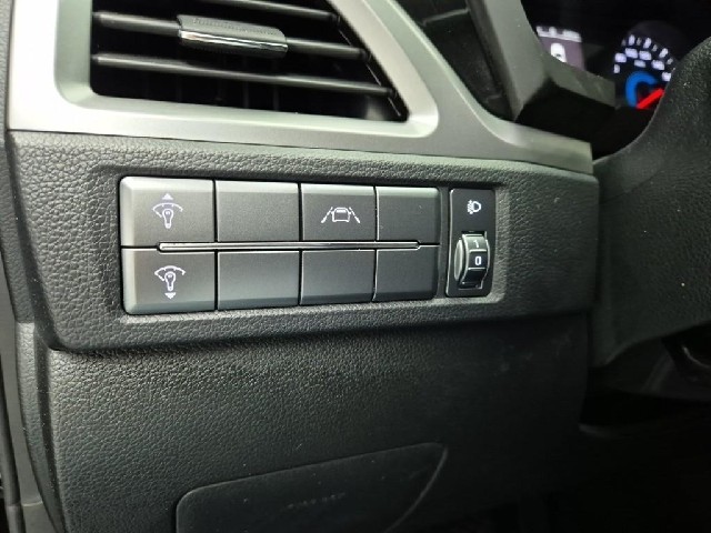 5061000556R17.jpg