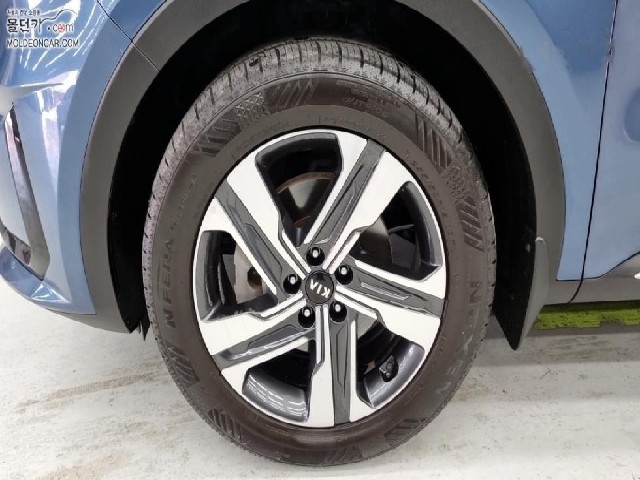 fca08a6b98fa384d3492a9c5e89107ef.jpeg