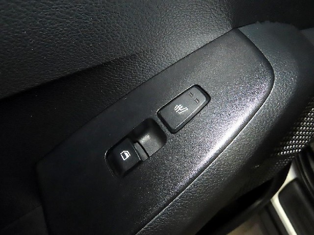 75b8e9cb3e54aaf1720ab5e8e9ba2ea4.jpeg