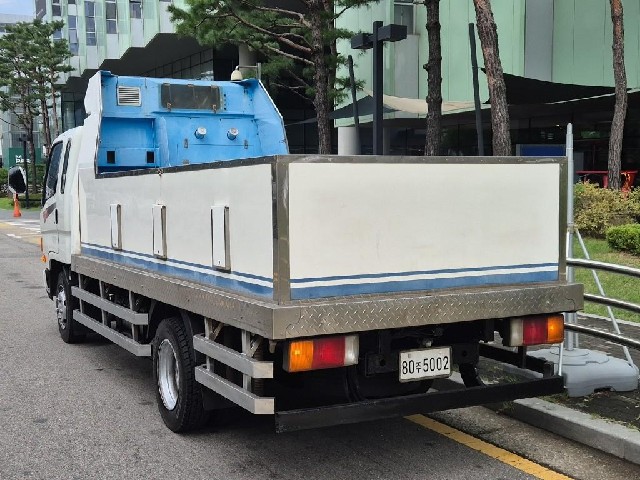 5071001995R2.jpg