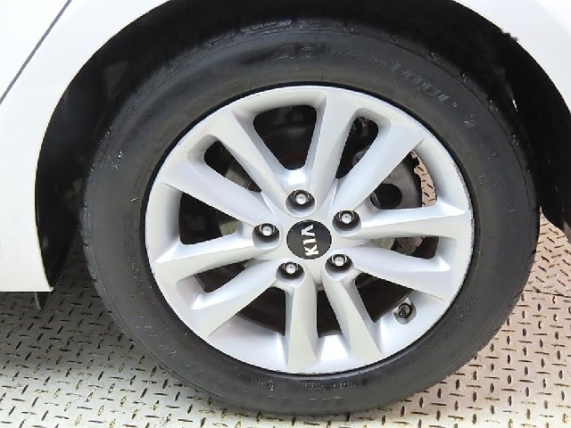 09cd7d1e41ff9d64e4d279af9a7ec0da.jpeg