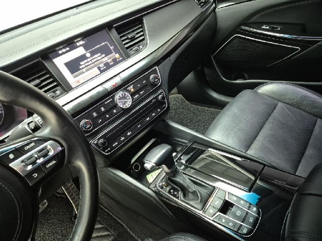 6041000887R10.jpg