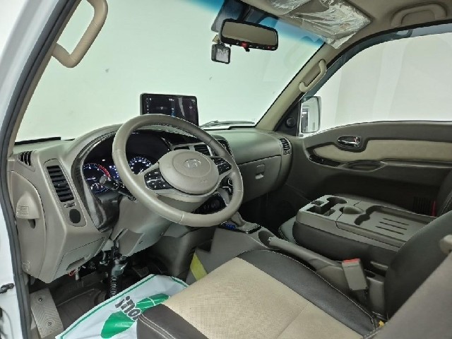 6041000747R6.jpg