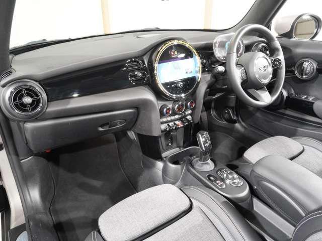 2edec9e76cd62ef7ea579a84d9098af7.jpg