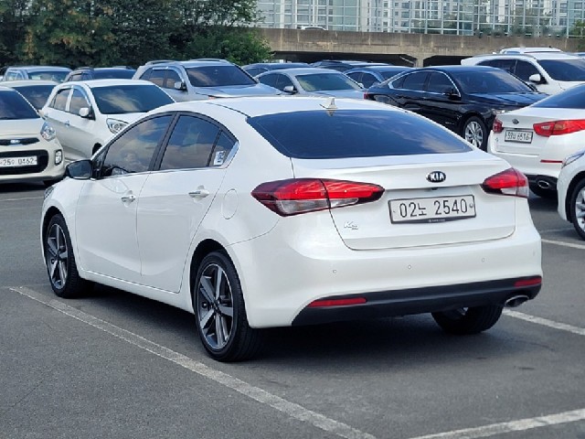 a428ddfe481973cdadb5143dd0b3eac1.jpeg