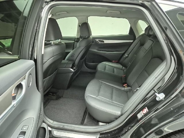 6011000789R12.jpg