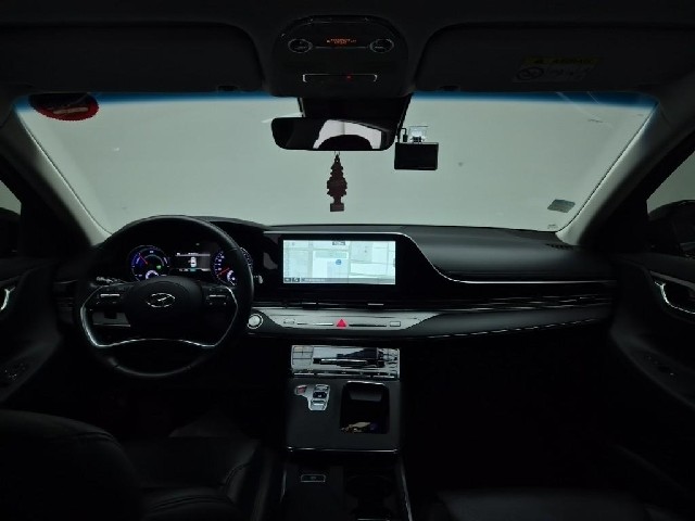 6011000789R7.jpg