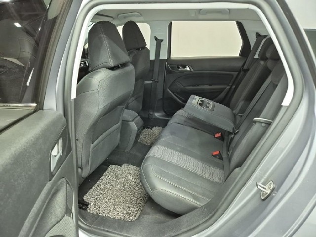 6061000380R12.jpg