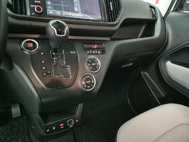 6041000699R8.jpg