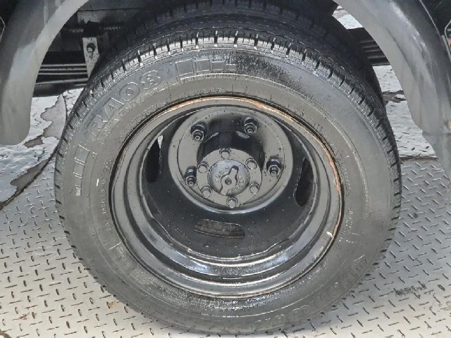 6061500790R18.jpg