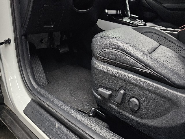 d5de4b1cbc2275e6b0a9a80c93384a4a.jpeg
