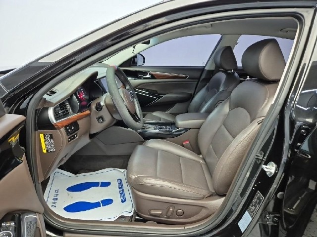 6051500008R11.jpg