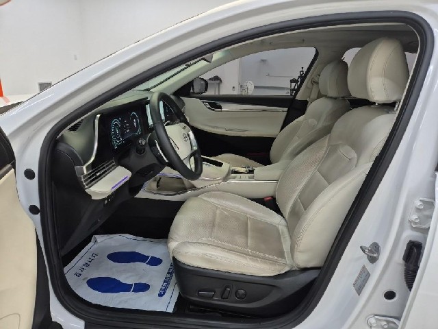 6051000747R11.jpg