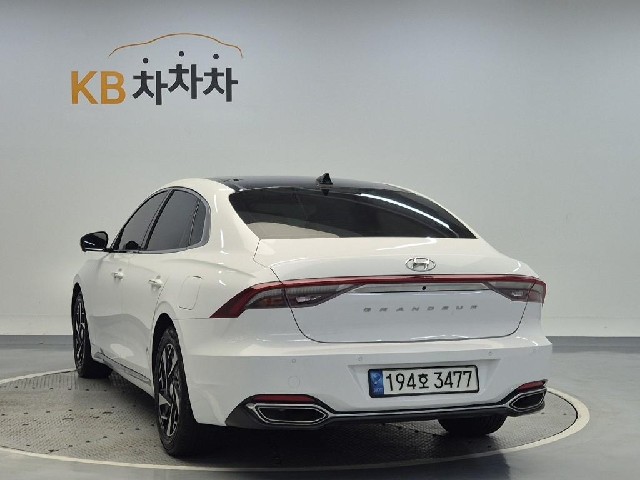 6051000747R2.jpg