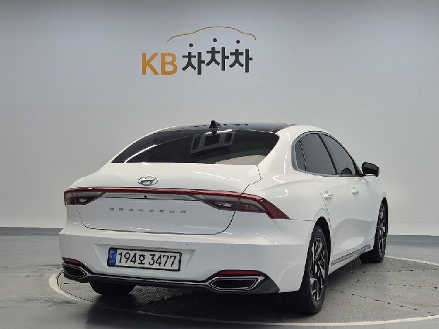 6051000747R3.jpg
