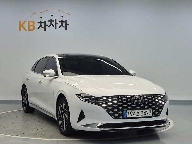 6051000747R4.jpg