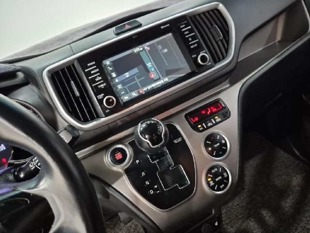 6051000328R10.jpg