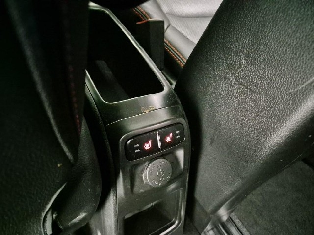 6051000219R18.jpg