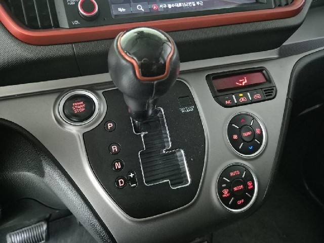6051000219R8.jpg