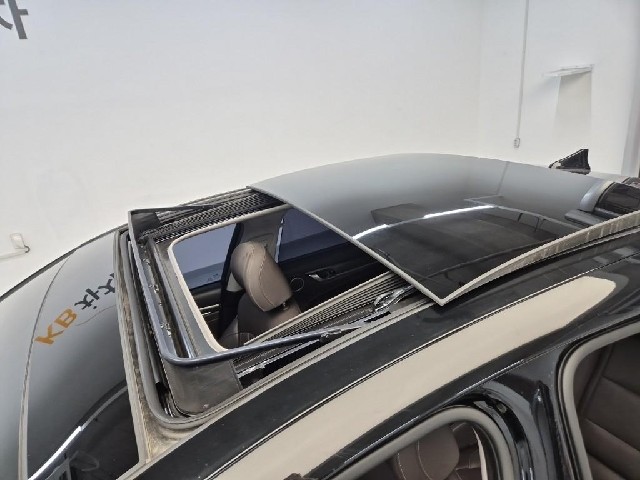 6051500079R13.jpg