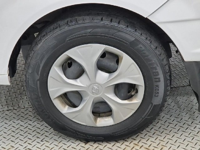 6051000986R18.jpg