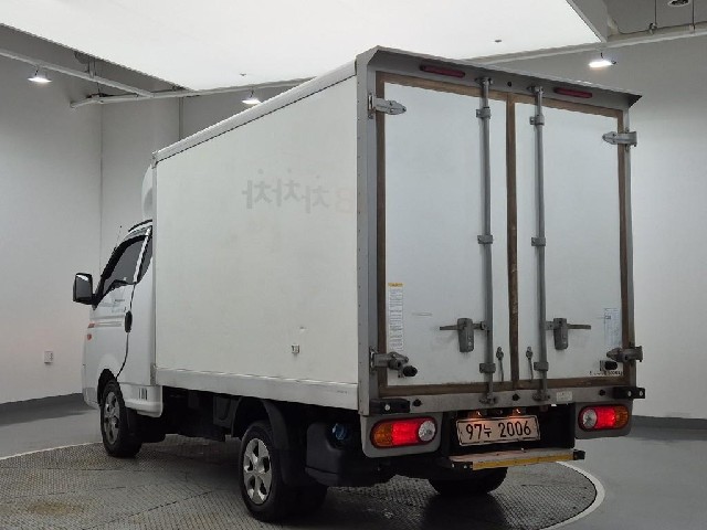 6051000986R2.jpg