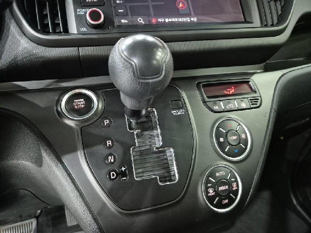 6051001451R8.jpg