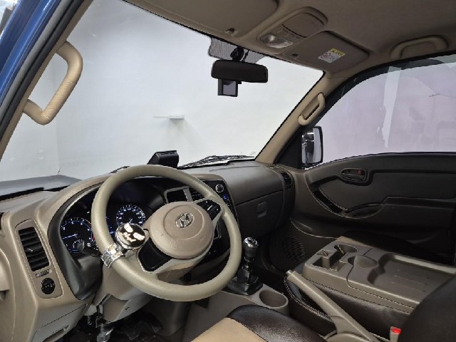 6051500652R6.jpg
