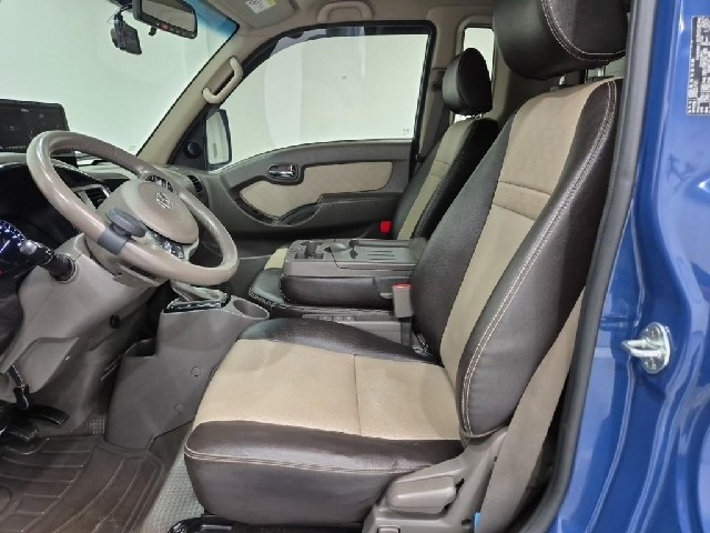 6051002566R10.jpg
