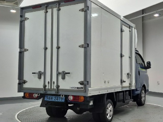 6051002566R3.jpg